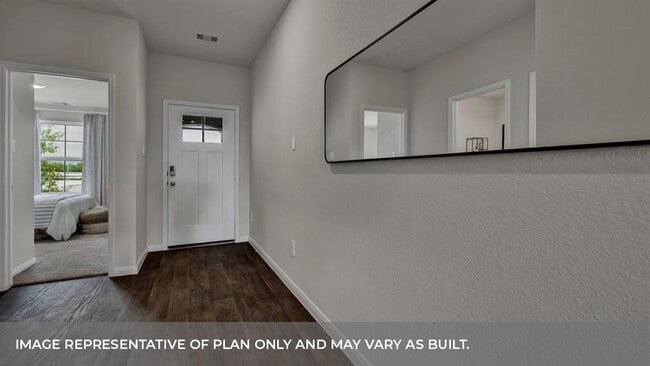 Photo - 1308 Camden Ln