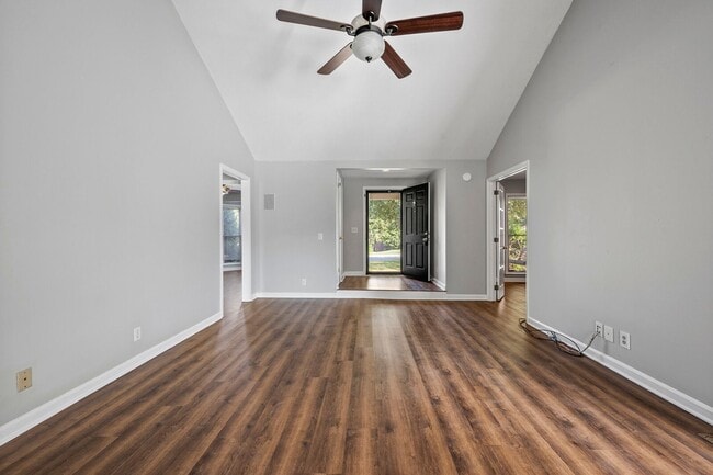 Photo - 1503 Stone Hill Rd