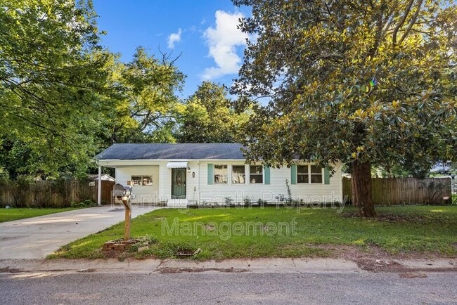 Photo - 604 Annie Laura Dr