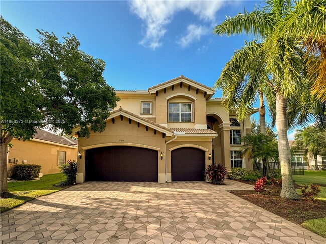 Building Photo - 11894 Fox Hill Cir Rental