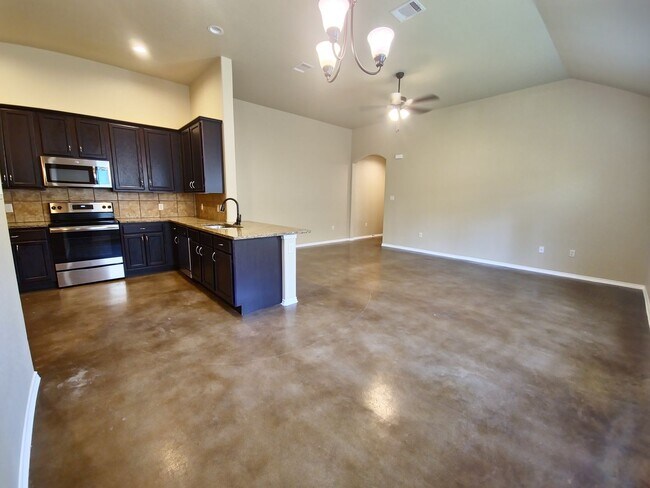 Photo - 415 Joanne Lp Unit 415 Joanne Loop A