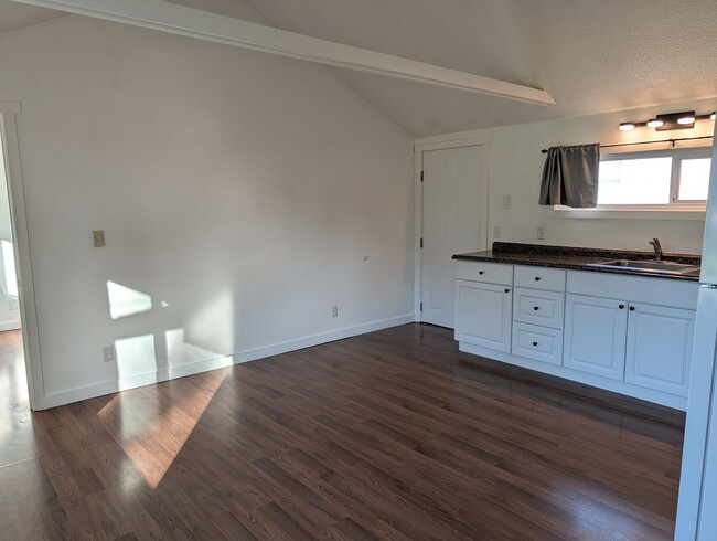 Photo - State Street Unit State Street, 509
