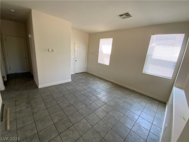 Photo - 2392 Predera Ave
