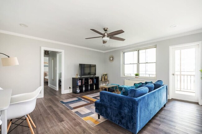 300 W Peachtree St NW Unidad SI ID1299357P