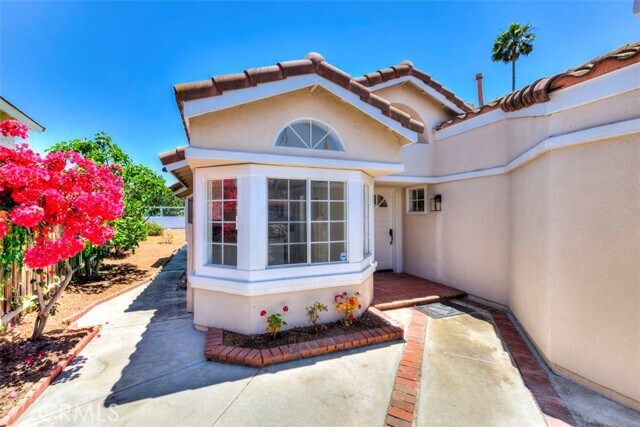 Photo - 28222 Via Alfonse