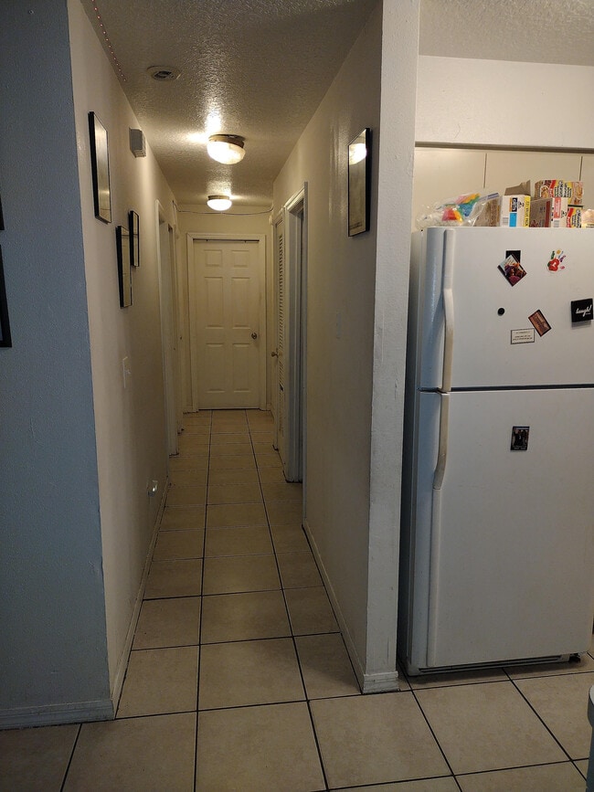 Photo - 3207 E 38th Ave