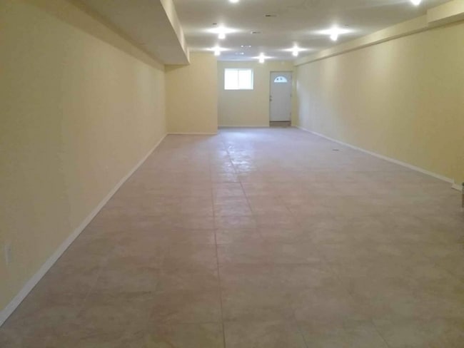 Building Photo - 150-55 14th Rd Rental