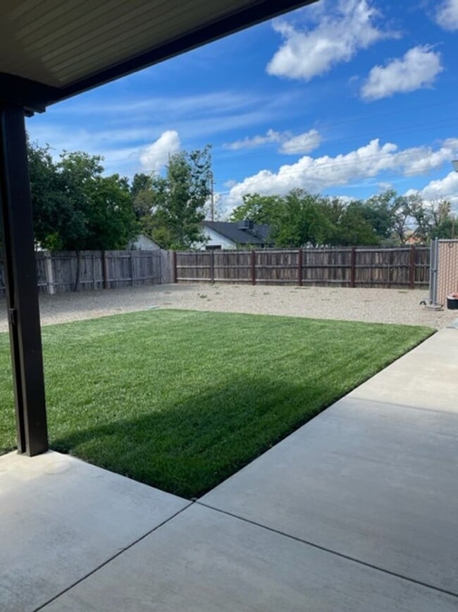 Photo - 3 Bedroom Home in Mistletoe Neighborhood
