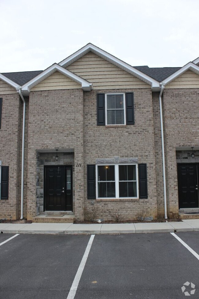 Building Photo - Cedar Point Townhouse for Rent!