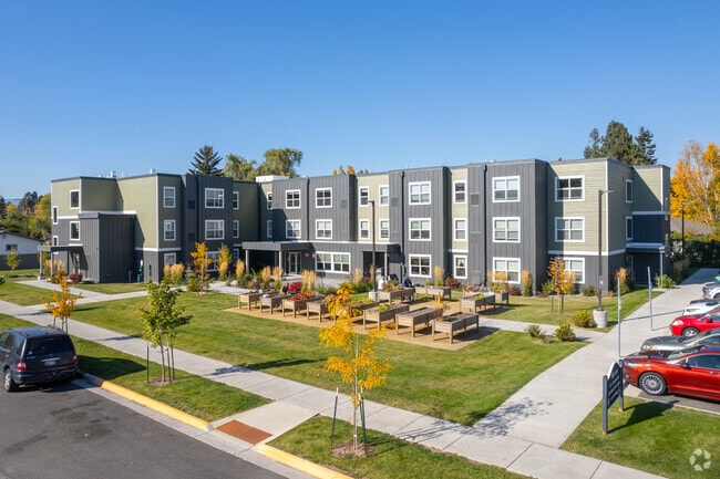 Photo - Skyview Apartments