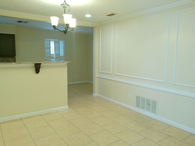 Photo - 5206 Royalton Dr