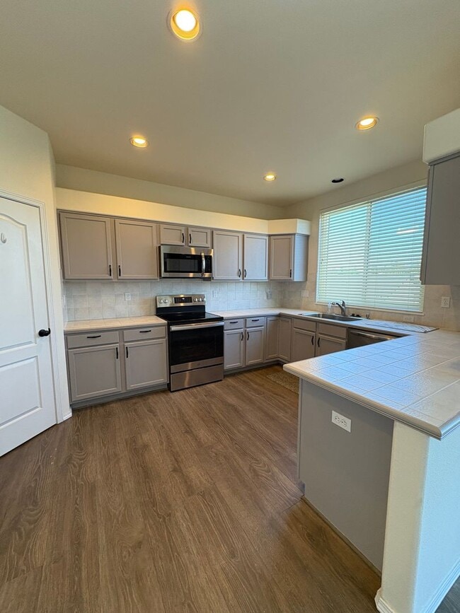 Photo - Stunning 2-Story 4 Bedroom Home With Finis...