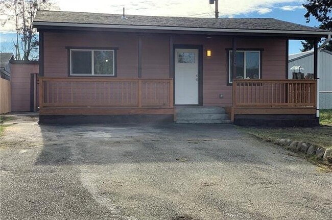 Photo - 716 4th St SE Unit 2