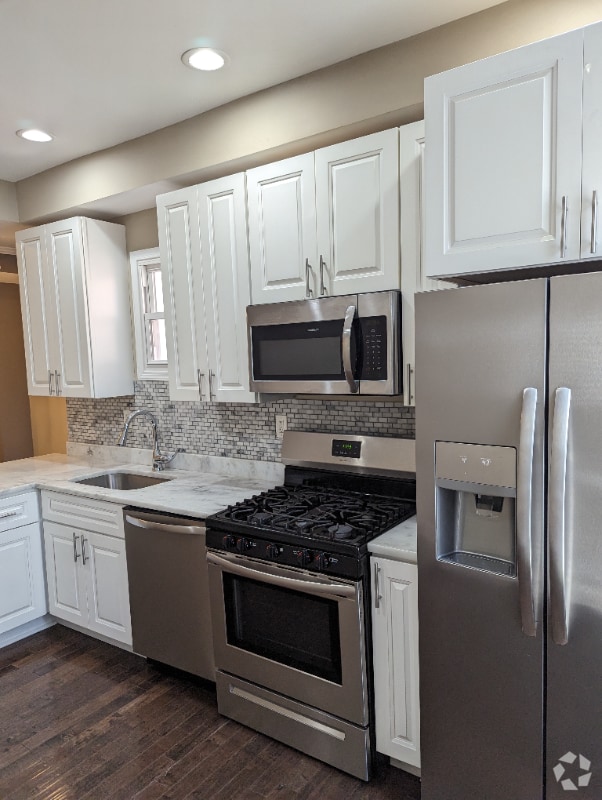 Building Photo - 2307 N Rosedale St Rental