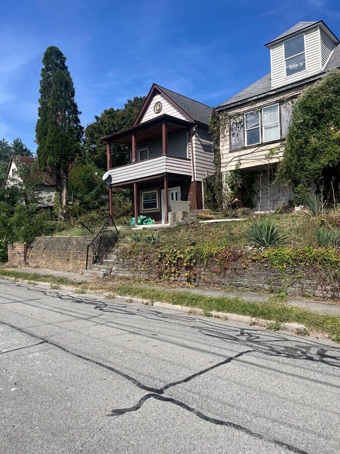 Photo - 1269 8th Ave