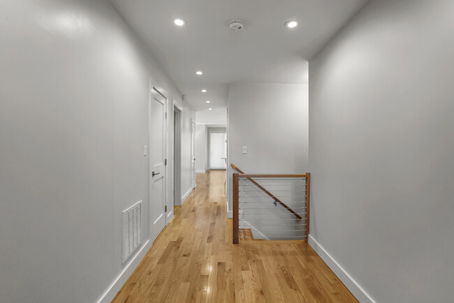 Photo - 14 Hardwick St