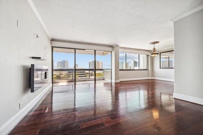Photo - 49 Briar Hollow Ln Condo Unit 1006