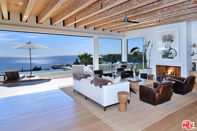 Building Photo - 24683 Pacific Coast Hwy Rental