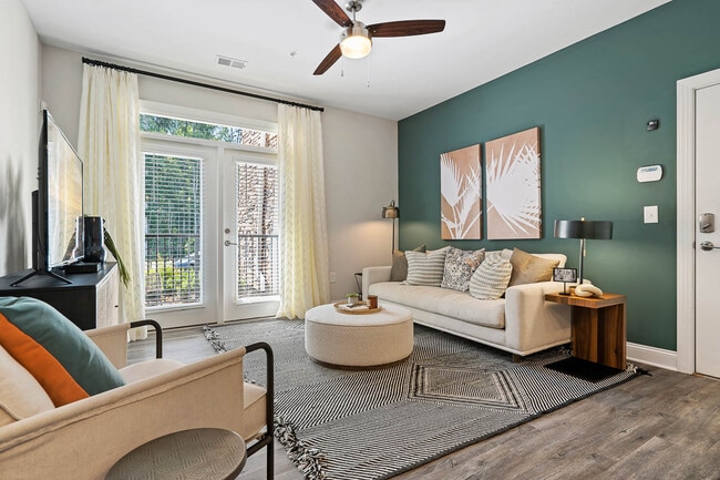 Photo - Hawthorne Waterstone