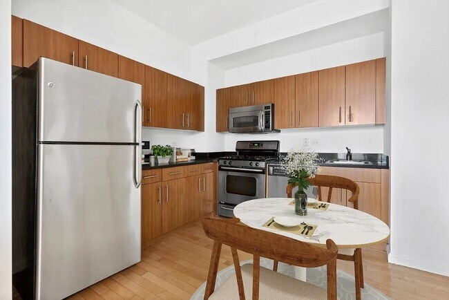 Photo - 20 West St Unit 9A