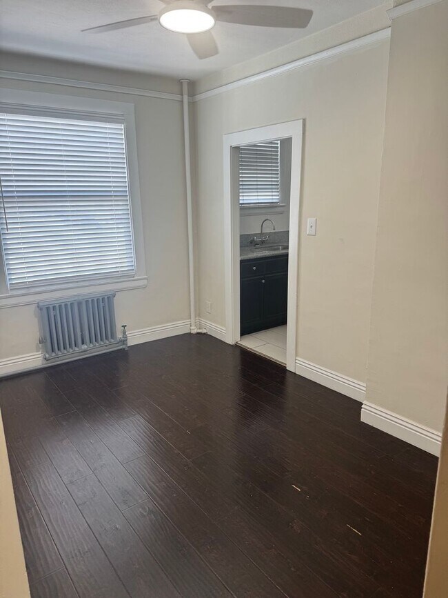 Ambassador Executive Residences, LLC