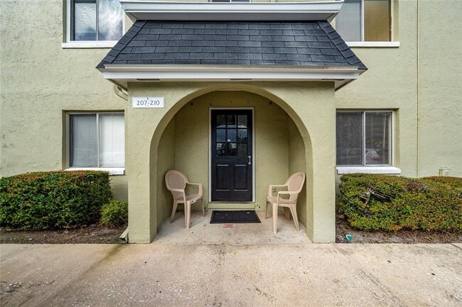 Building Photo - 525 Conway Rd Unit 209