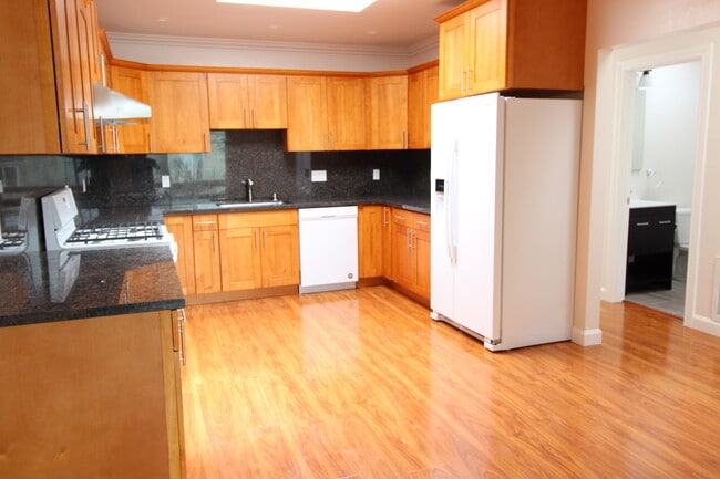 Kitchen - 2134 33rd Ave House