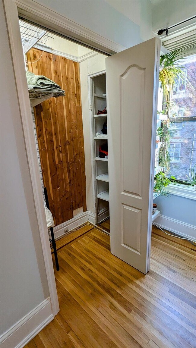 Photo - 83-00 Talbot St Condo Unit 3E