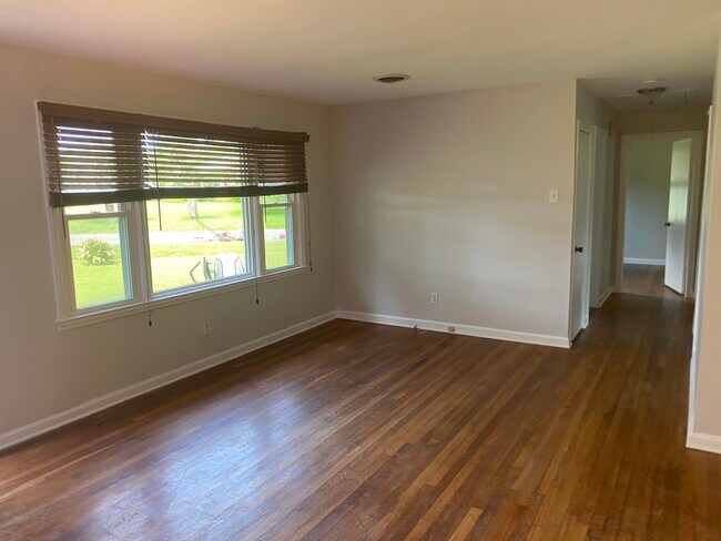 Photo - 2309 Scheper Ln House