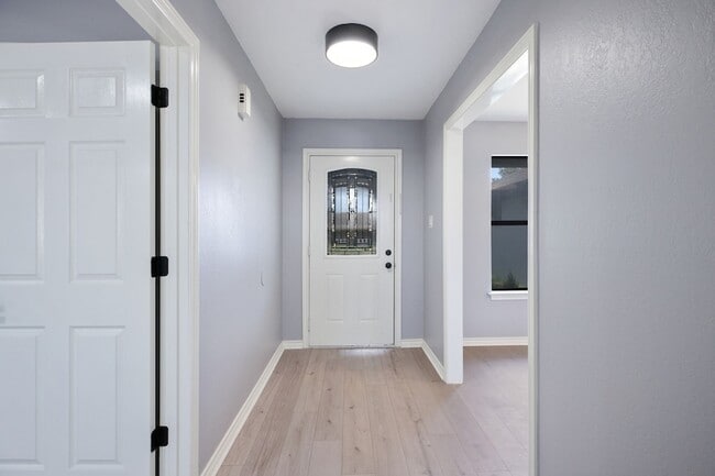 Photo - 3808 Yellowstone Pl