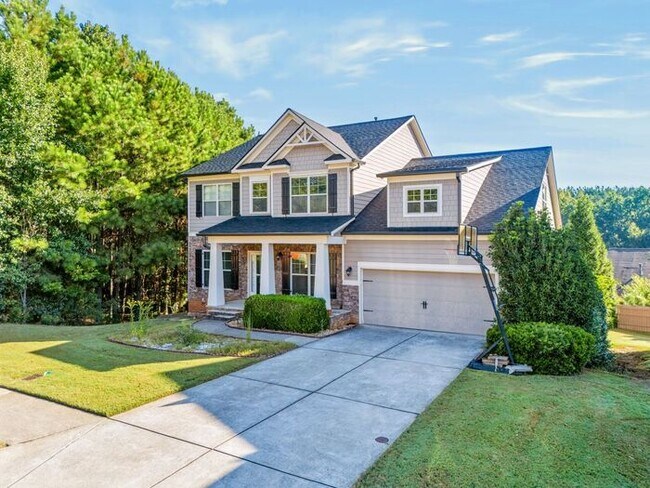 4269 Woods Creek Ln