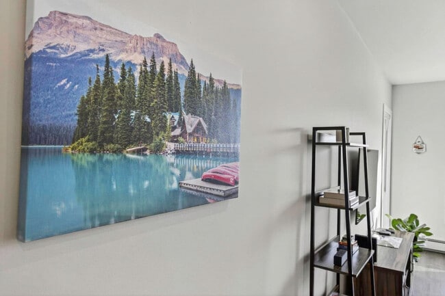 Building Photo - 901-907 7 St N Unit SI ID1353837P