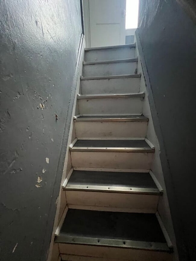 Photo - 337 S 7th St Unit Rear