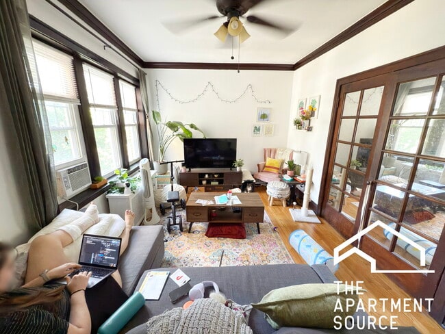 Photo - 2520 N Sawyer Ave Condo Unit 3