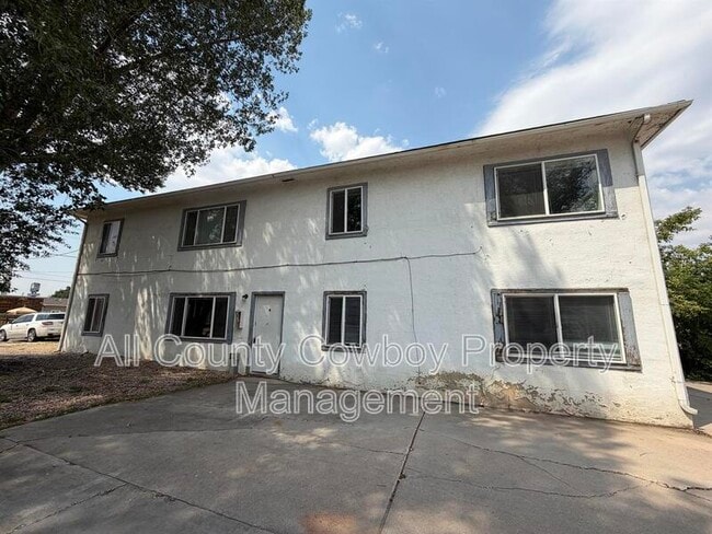 Photo - 866 N 5th St Unit Apt 4