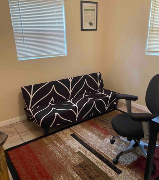 Photo - 2049 NW 36th Ave Unidad B