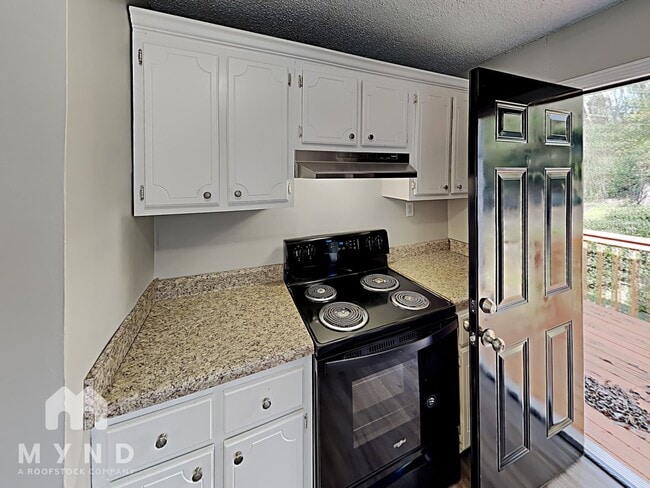 Photo - 128 Red Mill Rd