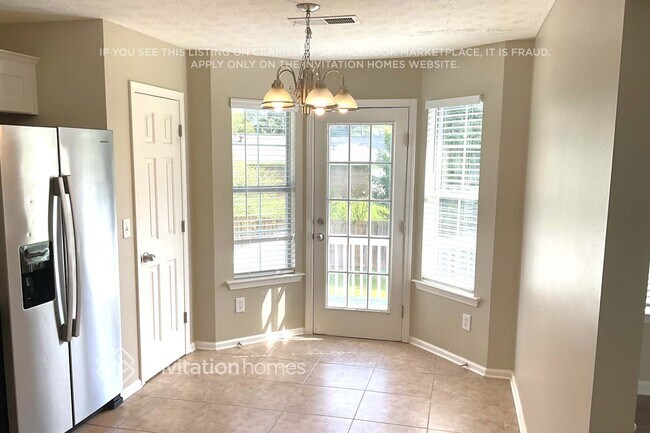 Photo - 484 Grove Park Dr