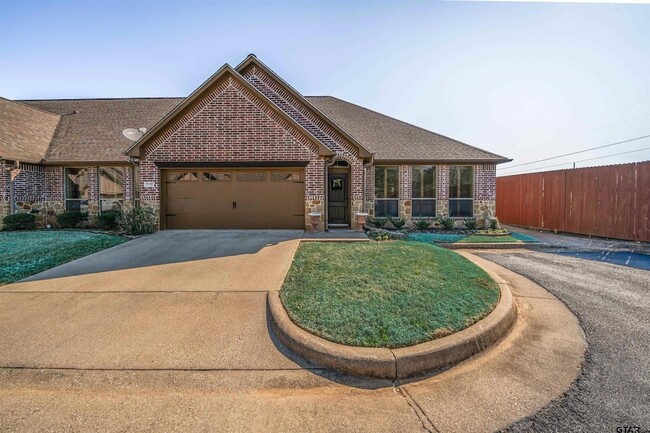 Photo - 5128 Koberlin Street