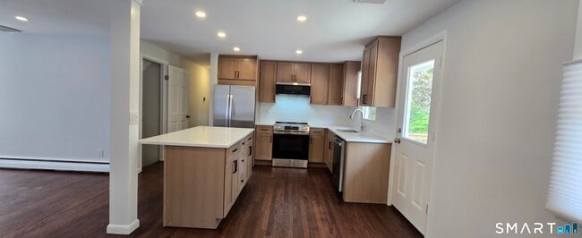 Photo - 63 Plumtree Ln