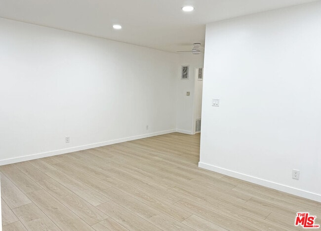 Photo - 11915 Jefferson Blvd Unit 6