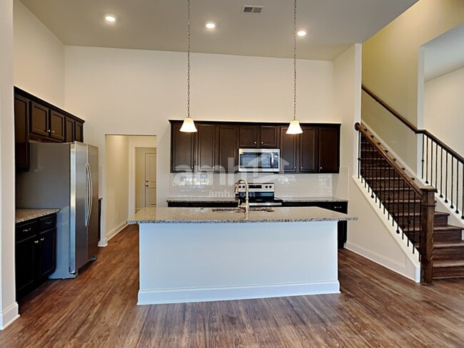 Photo - 1189 Ashlyn Ct