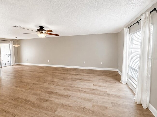 Photo - 11905 Cypress Vista