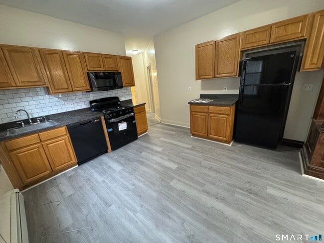 Photo - 304 Shelton Ave