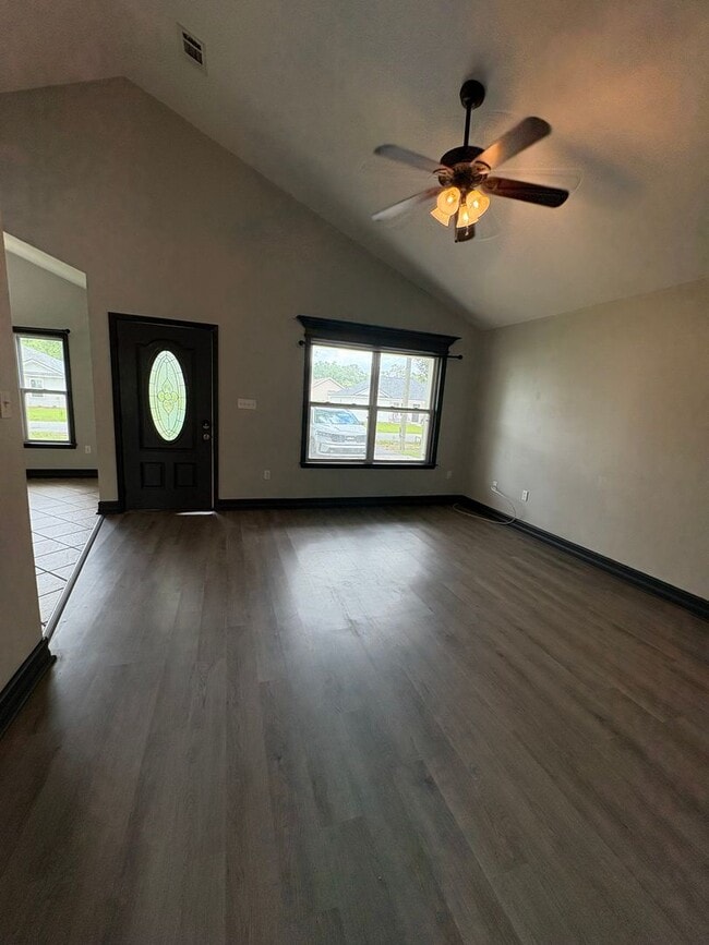 Photo - 3-Bedroom Available Now!