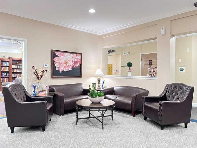 Photo - Lockwood of Clinton