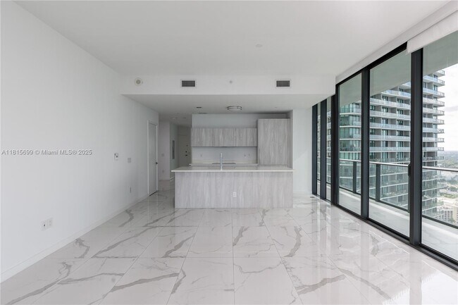 Photo - 480 NE 31st Unit 3107
