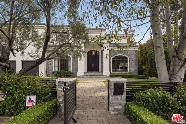 Photo - 280 Homewood Rd