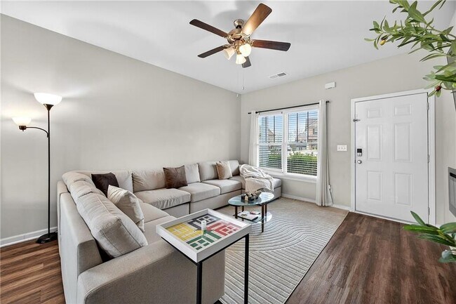 Photo - 11061 Shadow Ct