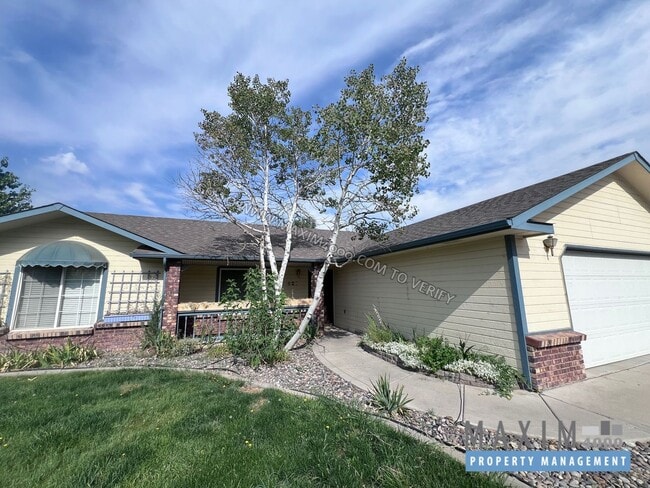 Building Photo - 627 Hunter Creek Dr Rental
